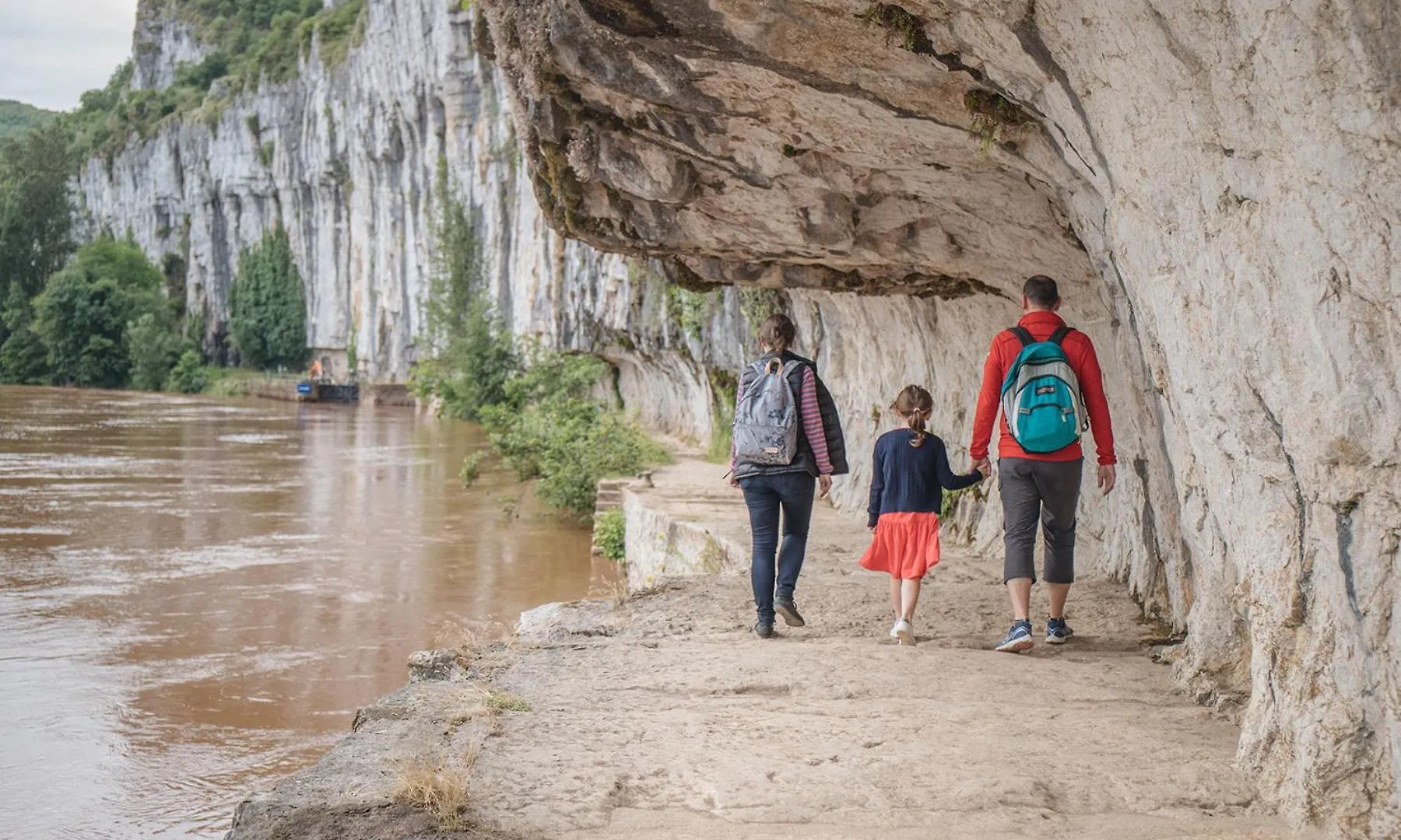 Le Dolmen, Charme Sport Et Detente Saint-Chels